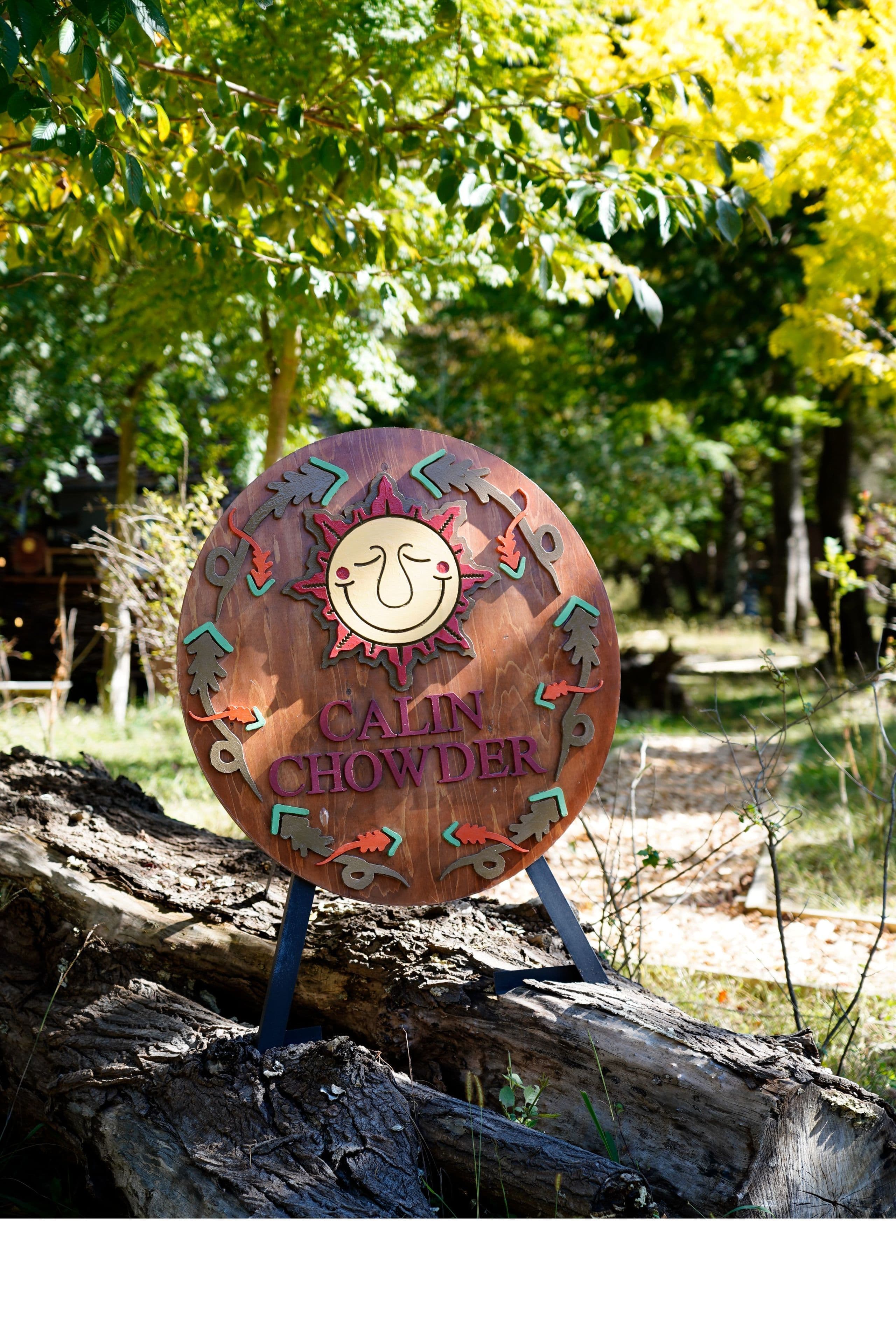 CALINCHOWDERの看板