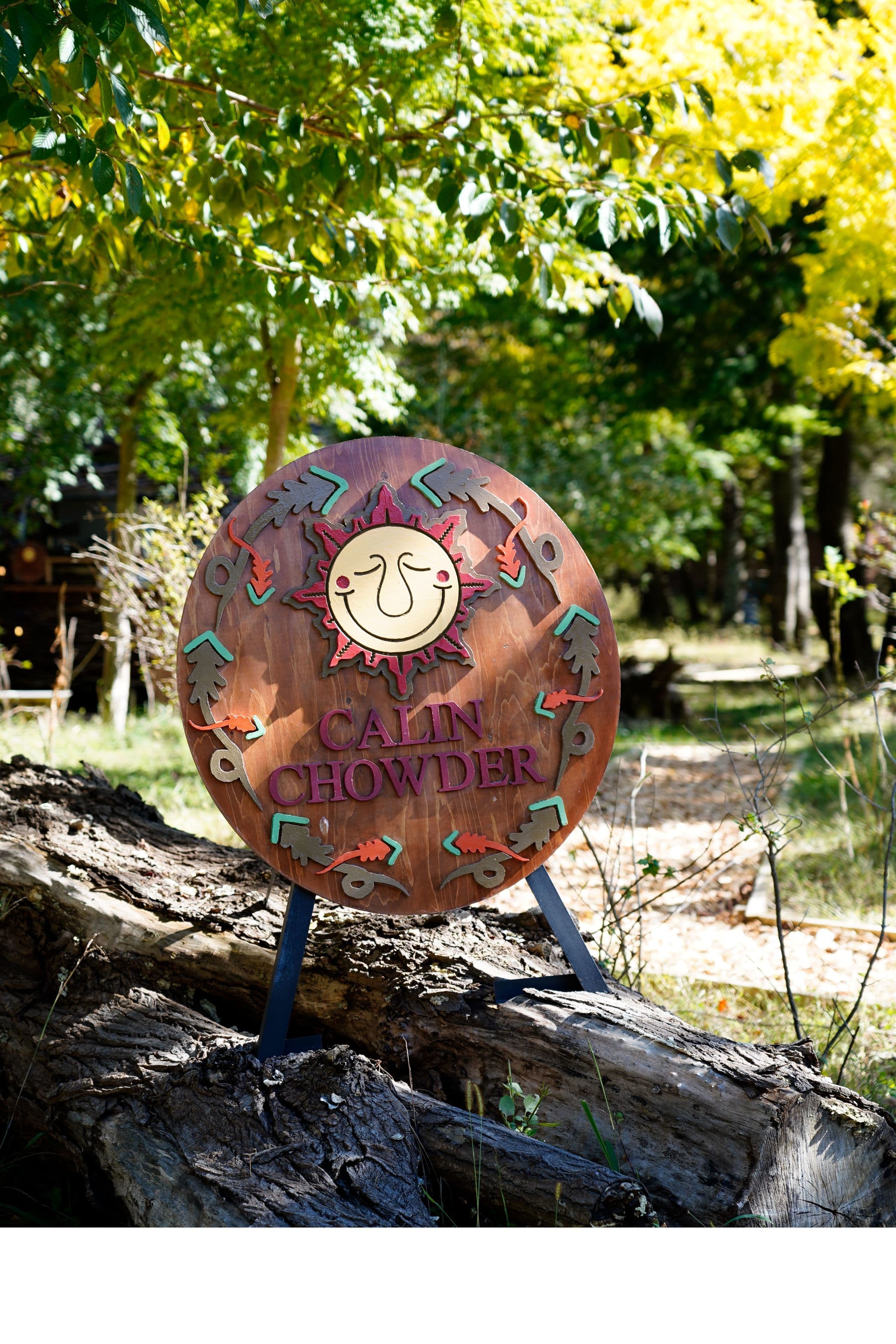 CALINCHOWDERの看板